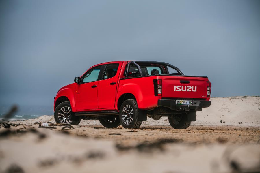  Isuzu D-Max X-Rider Double Cab 2018 года  (ZA) (фото 23 из 32)
